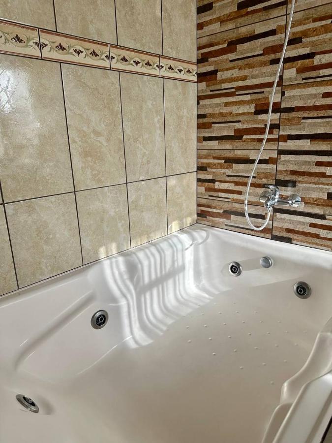 Esmeralda Hotel 3*