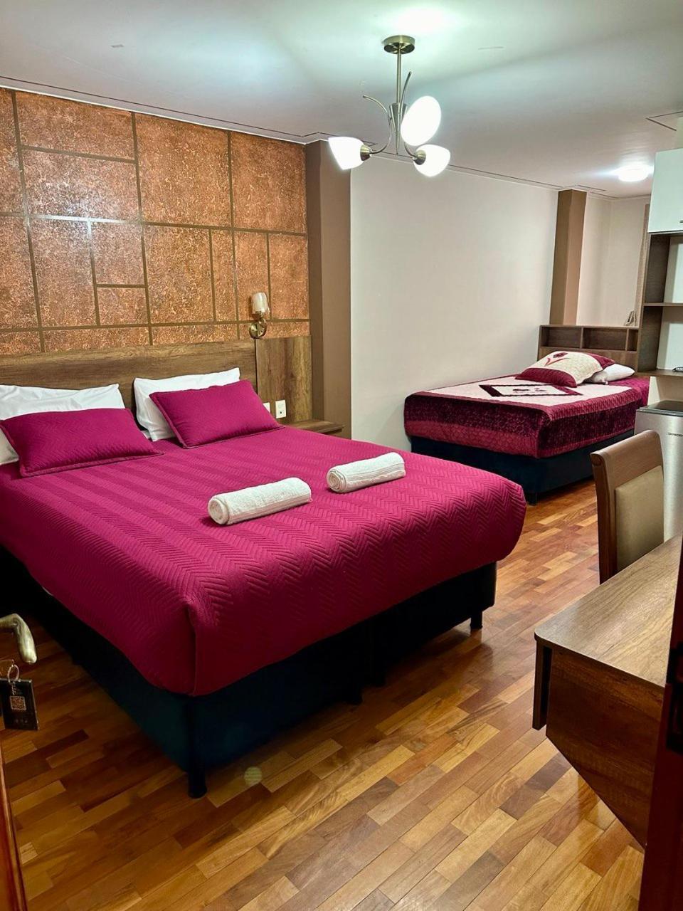 Hotel Esmeralda La Paz